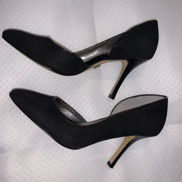 AK Anne Klein Size 6 M Black Genuine Suede Leather Pump - Picture 11 of 16